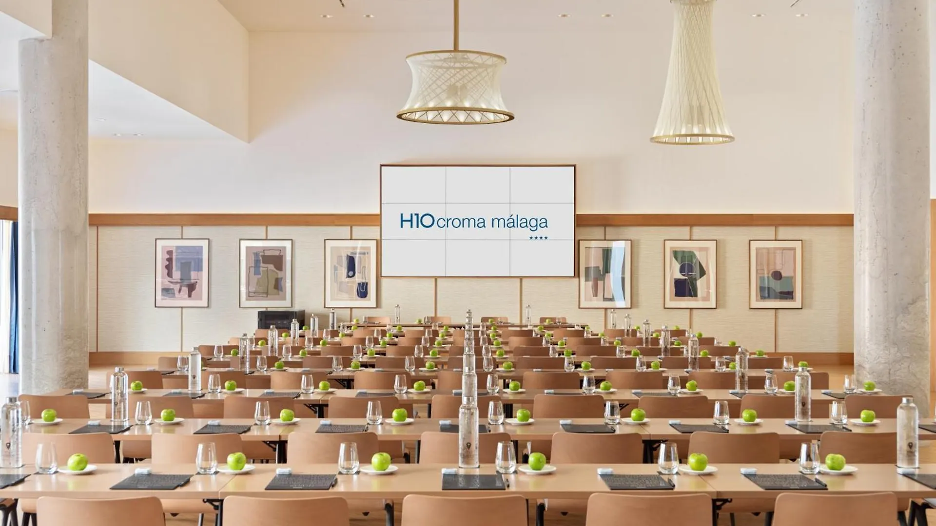 H10 Croma Málaga Hotel Spanyolország